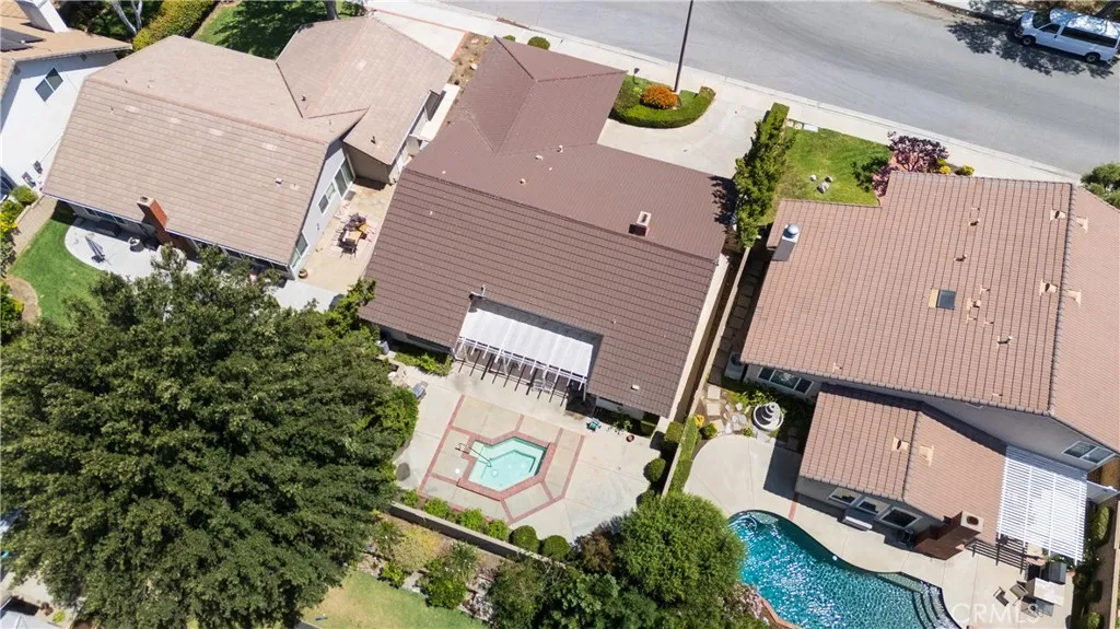 main property photo 56