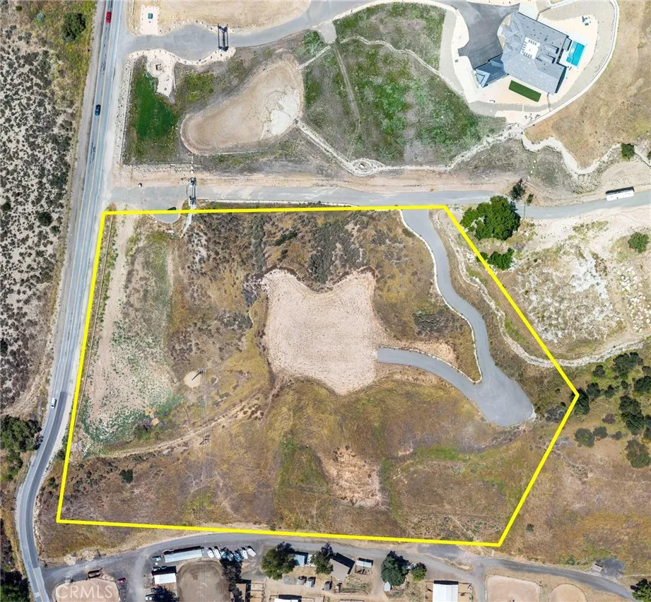 main property photo 18