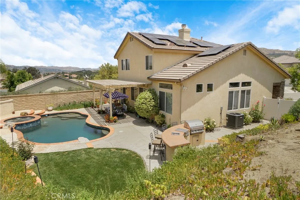 main property photo 51