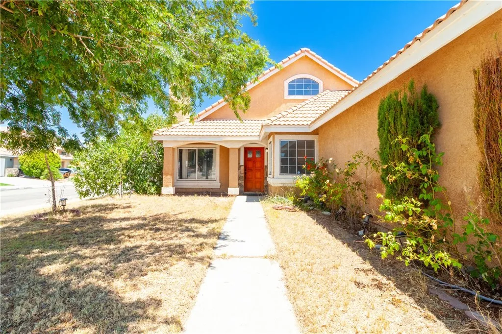 main property photo 2