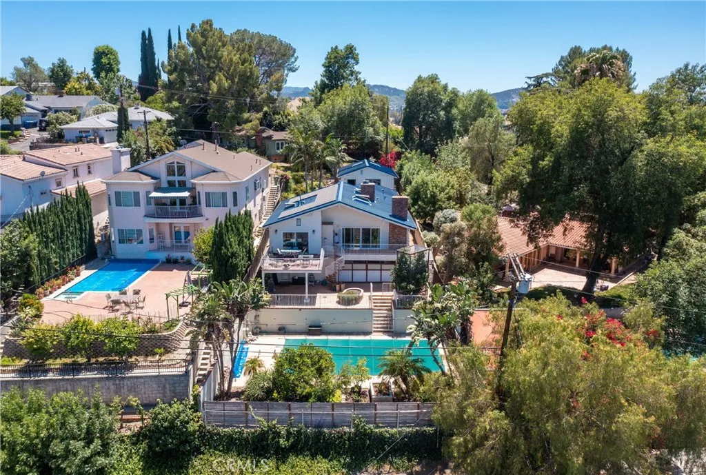 main property photo 72