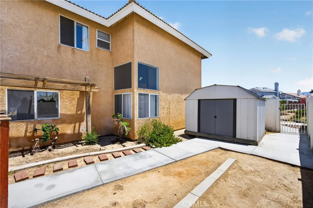 main property photo 41