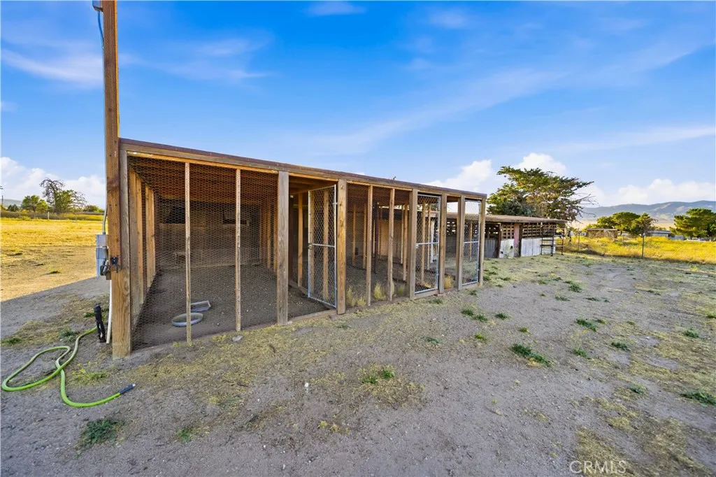 main property photo 38