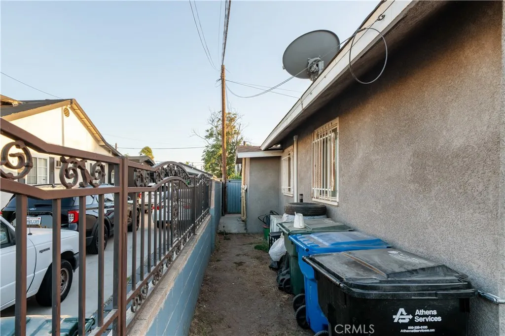 main property photo 26