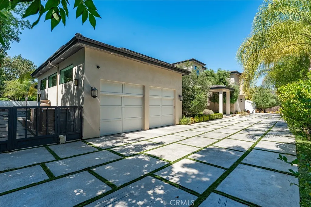 main property photo 55