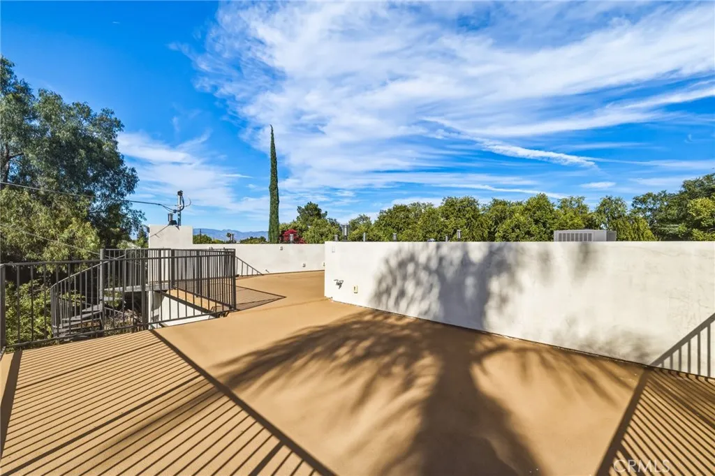 main property photo 61