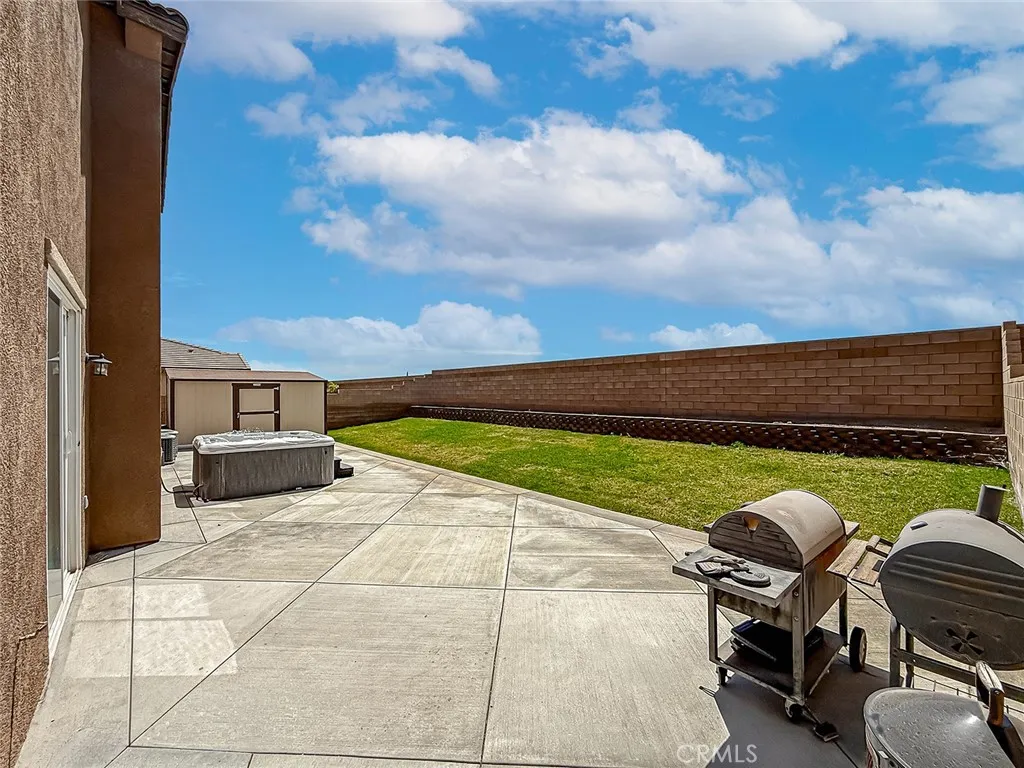 main property photo 45