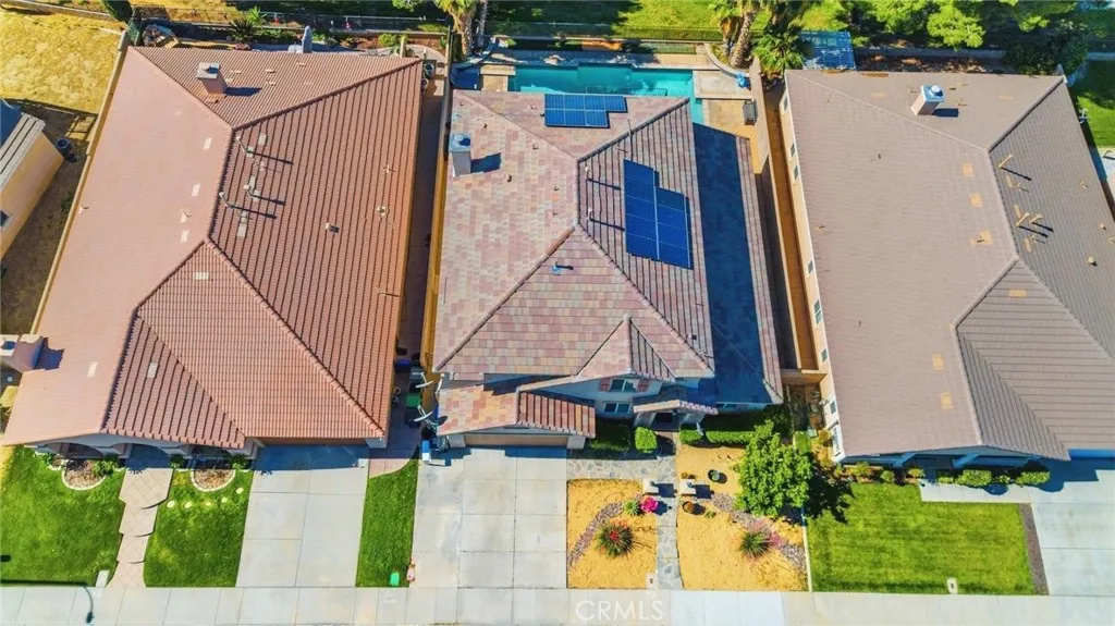 main property photo 48