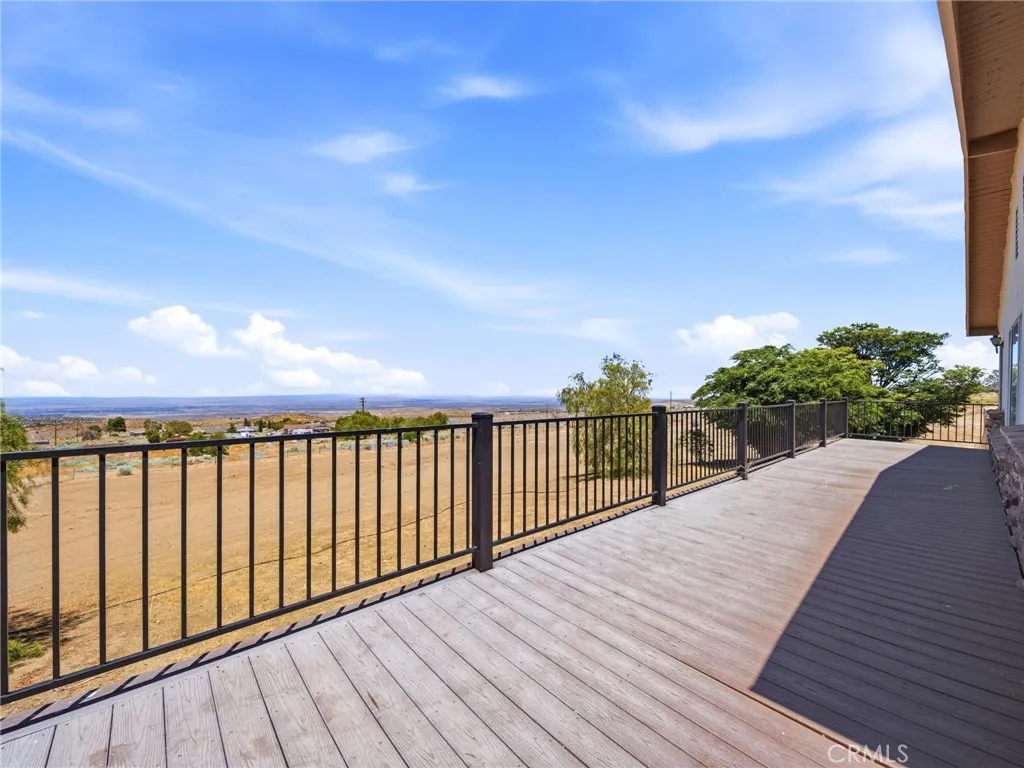 main property photo 12