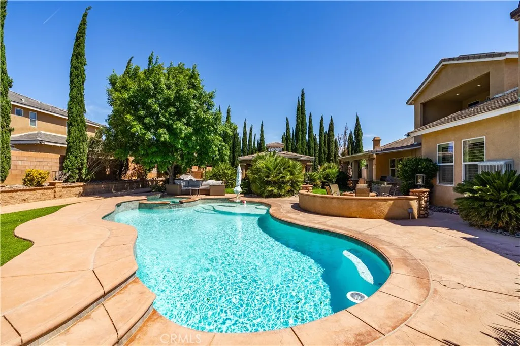 main property photo 59