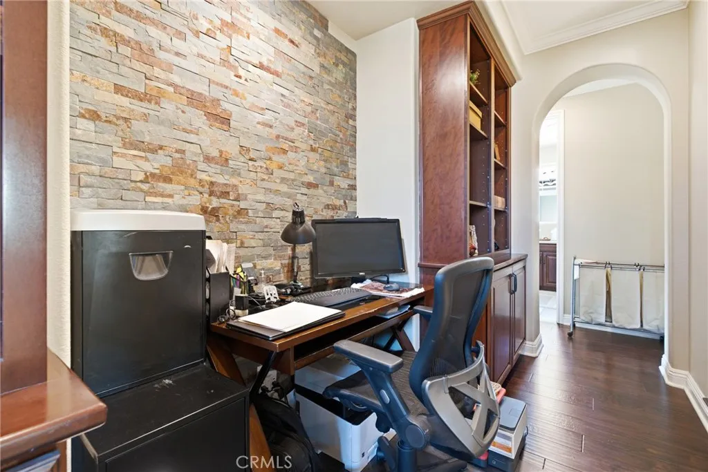main property photo 49
