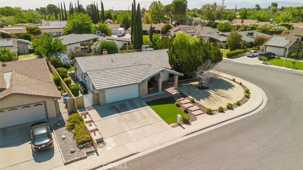 main property photo 58