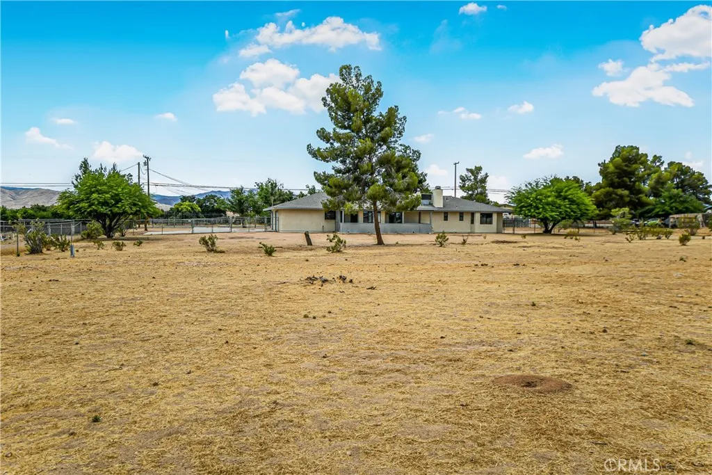 main property photo 20