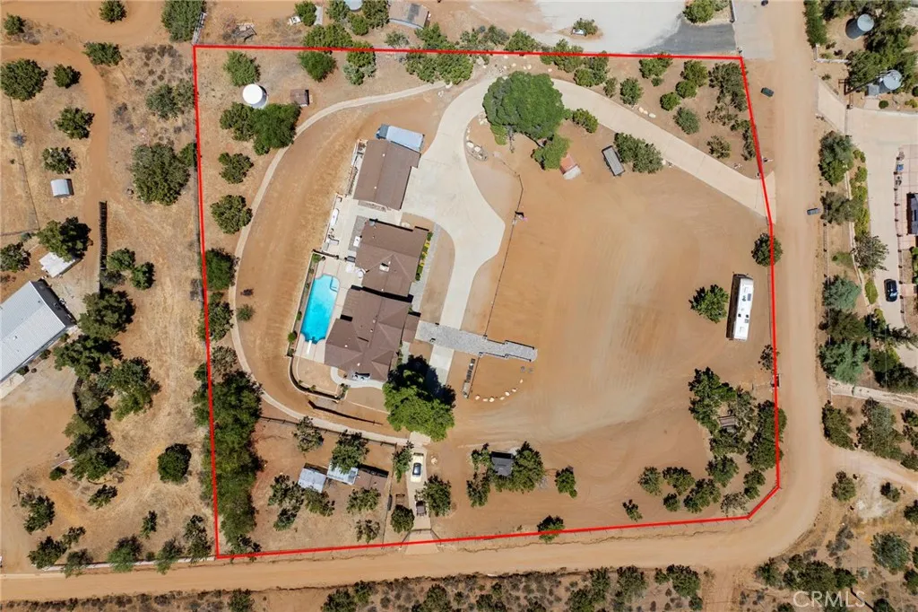 main property photo 44