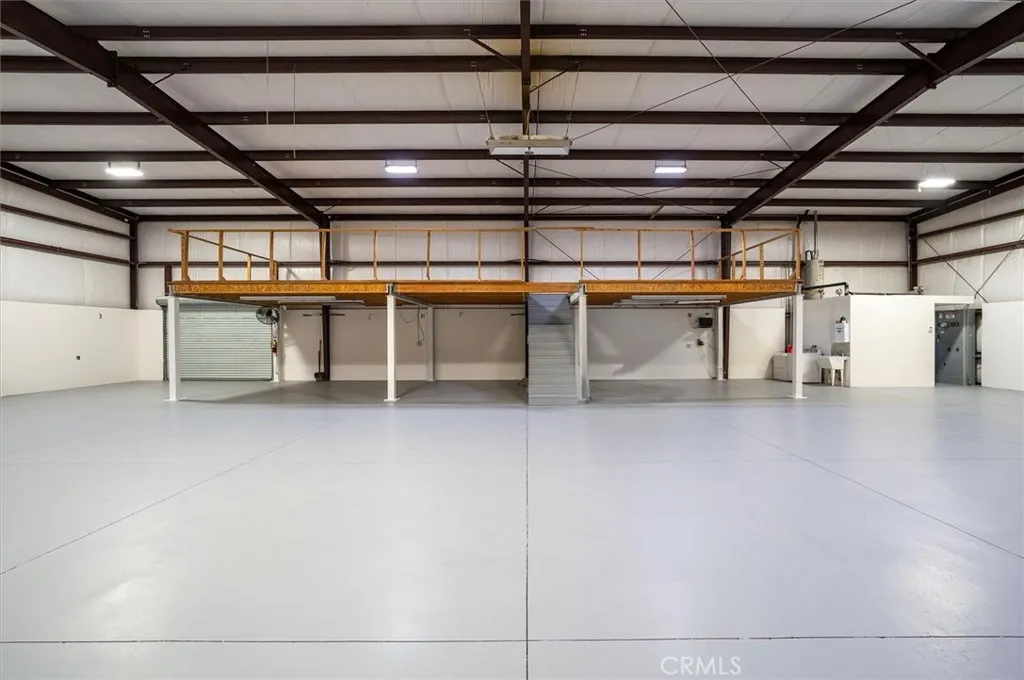 main property photo 51