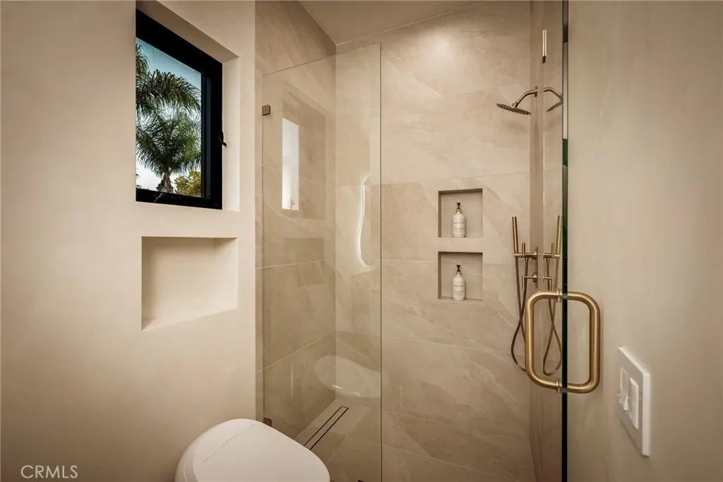 main property photo 64