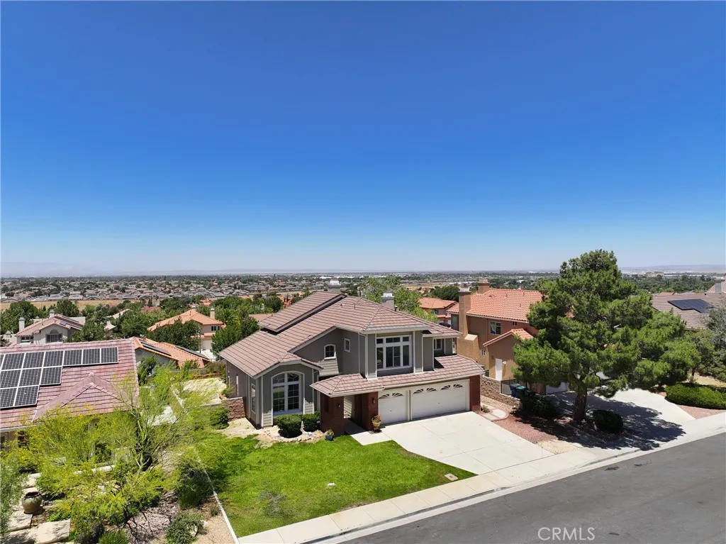 main property photo 51