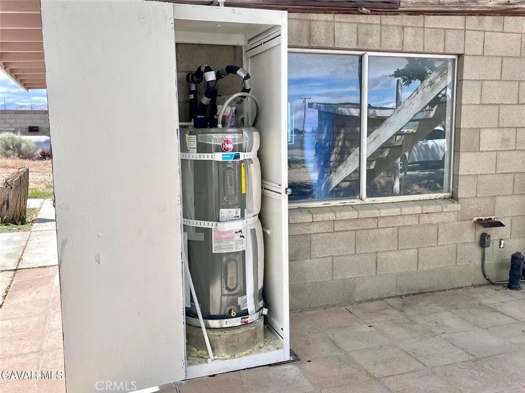 main property photo 19