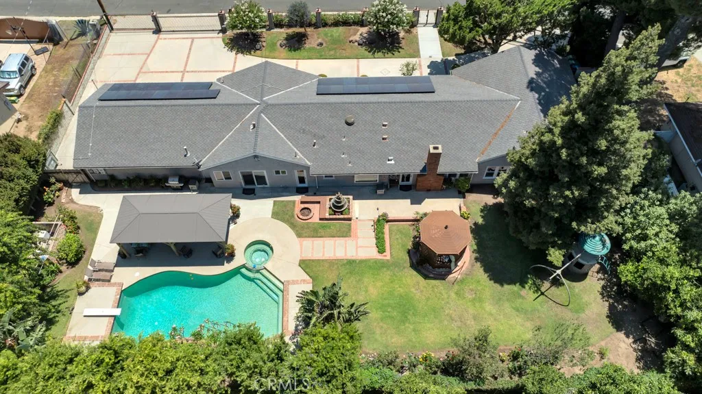 main property photo 54