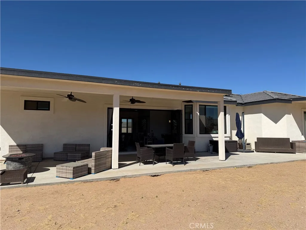 main property photo 11