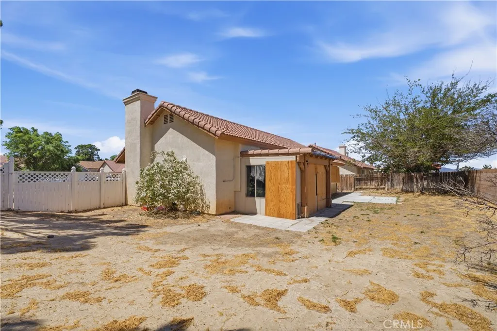 main property photo 14