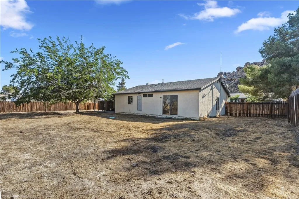 main property photo 19