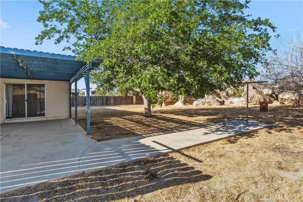 main property photo 23
