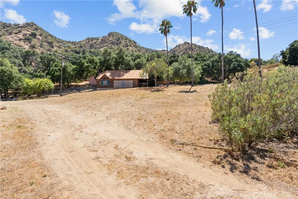 main property photo 10