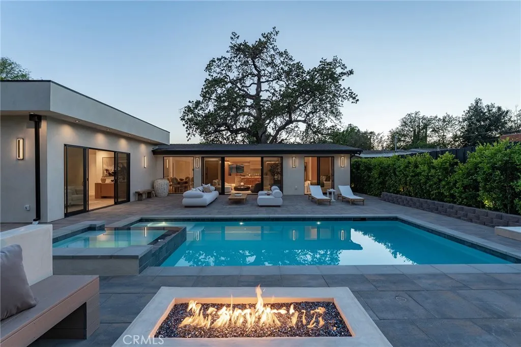 main property photo 60