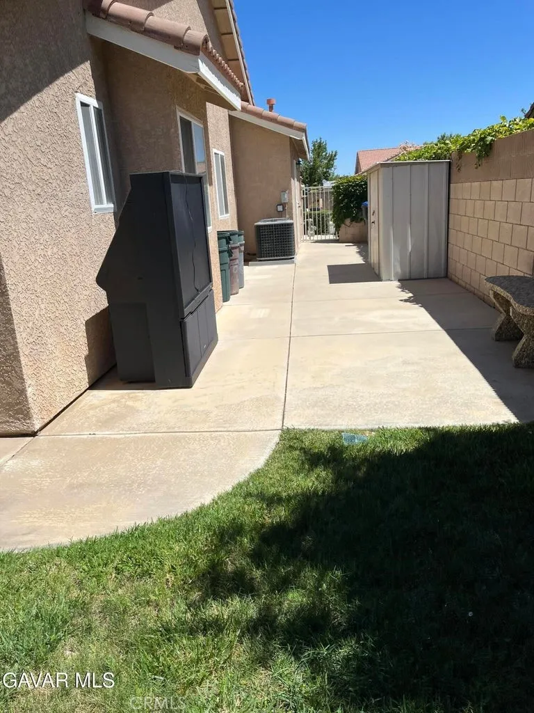 main property photo 37