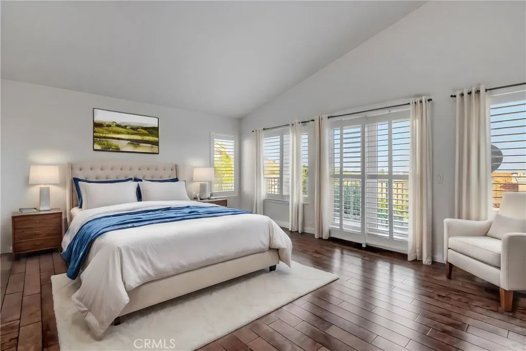 property viewer photo 2