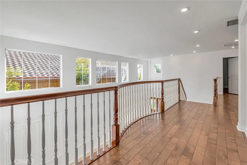 property viewer photo 21