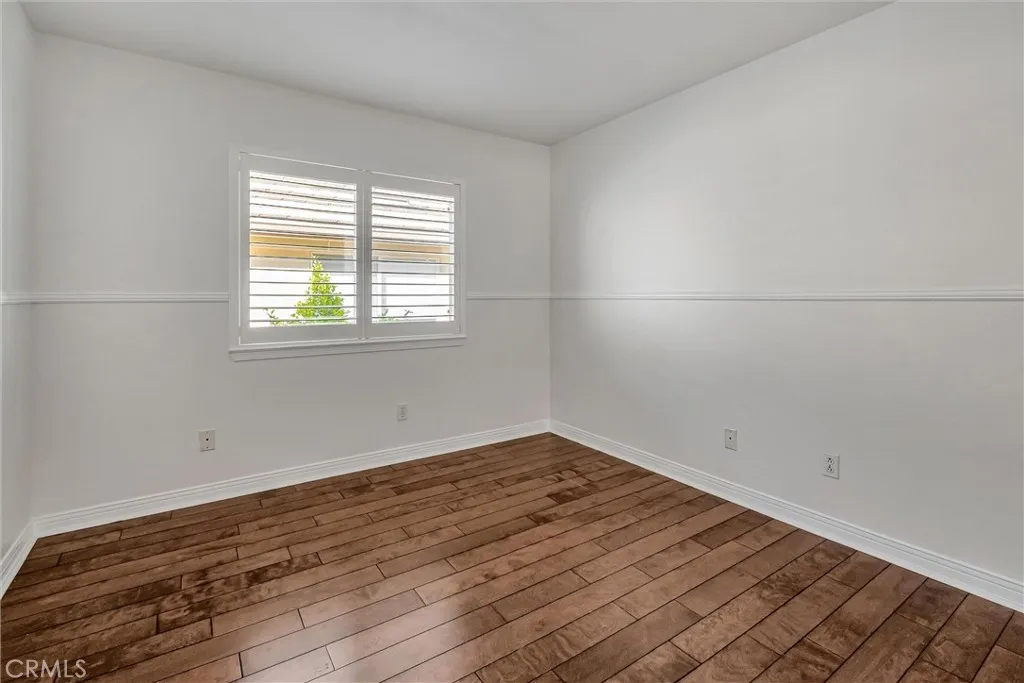 property viewer photo 38