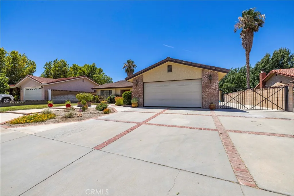 main property photo 49