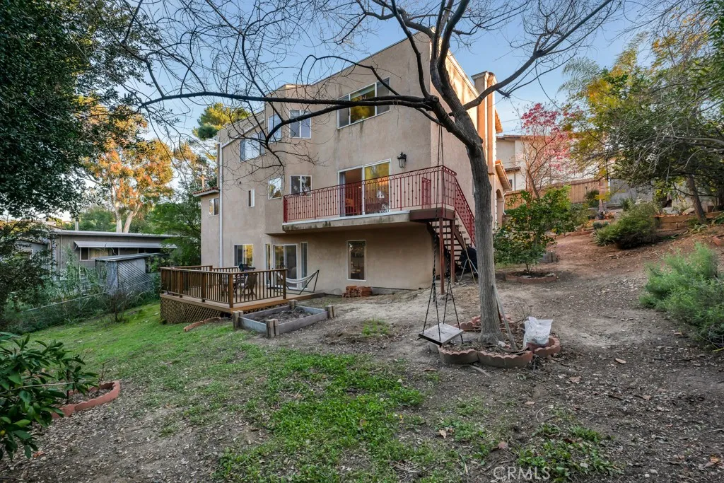 main property photo 15