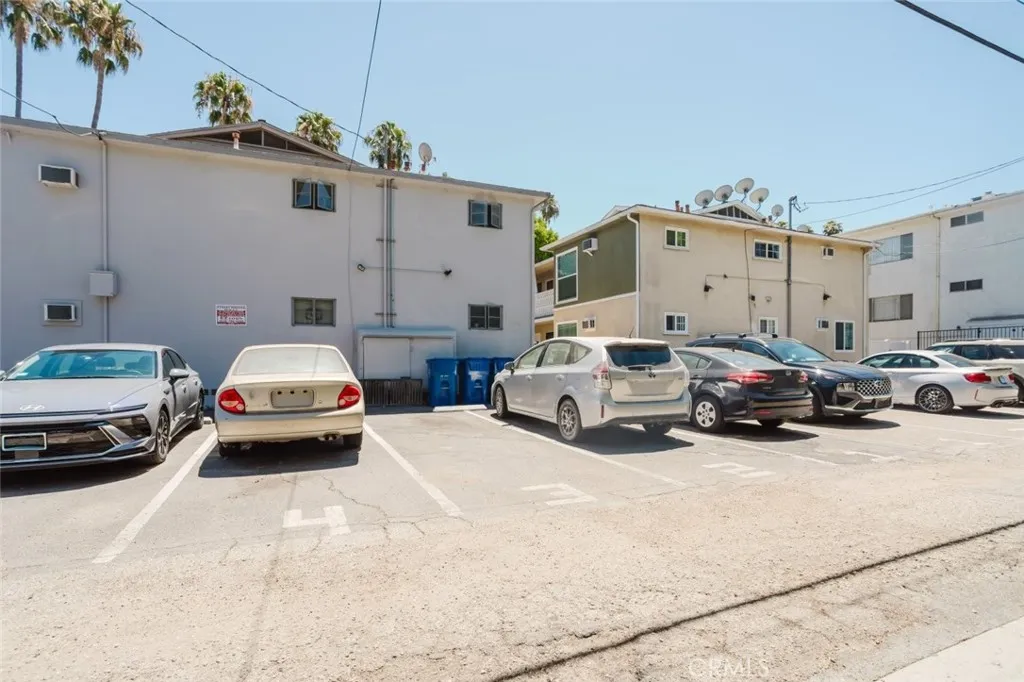 main property photo 27