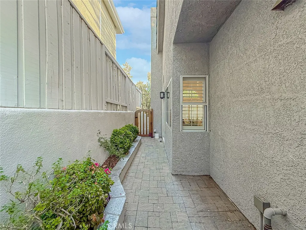 main property photo 59