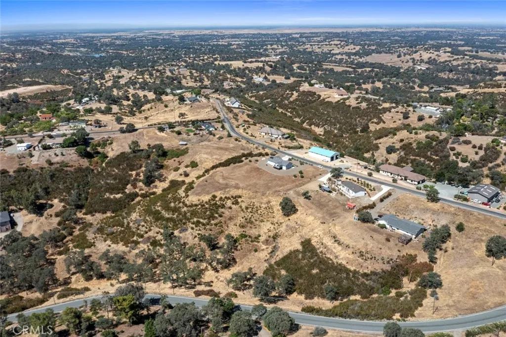 main property photo 47
