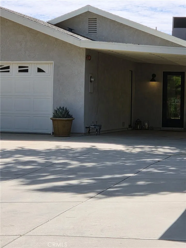 main property photo 59