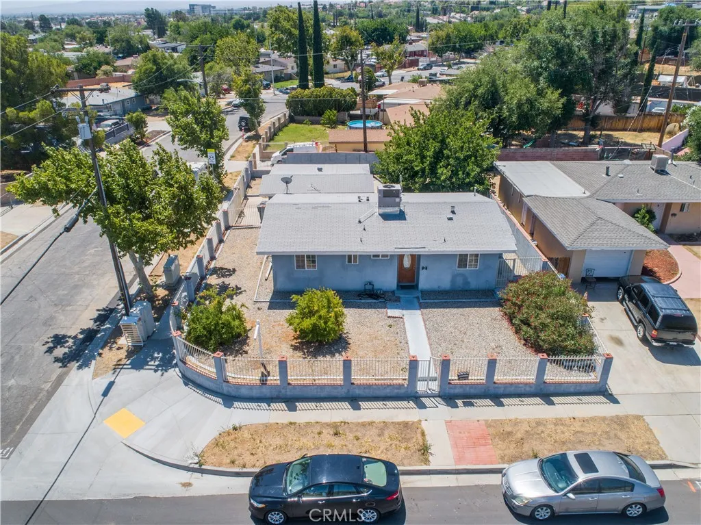 main property photo 15