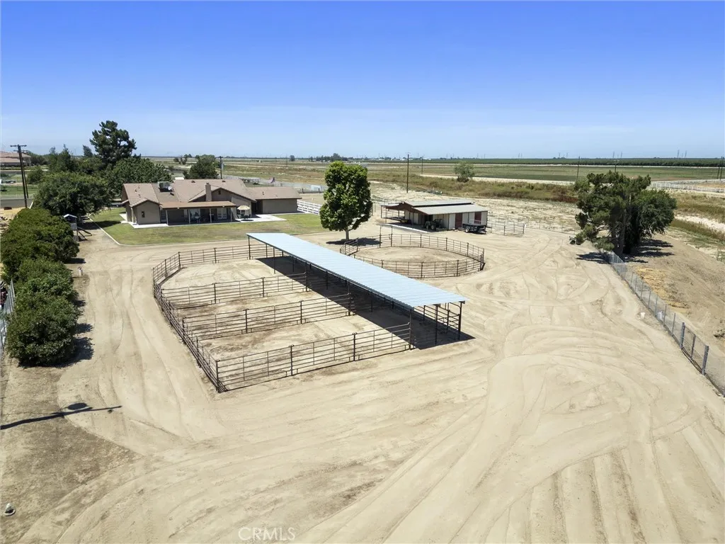 main property photo 51
