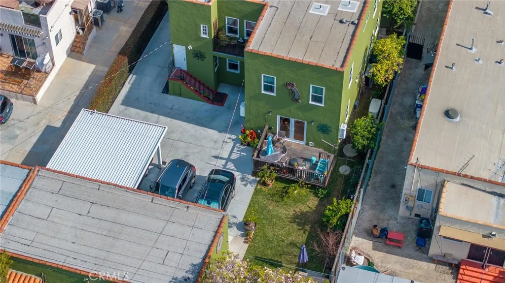 main property photo 31