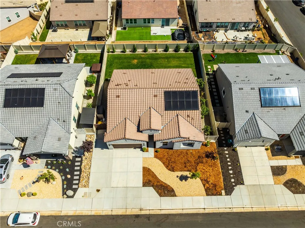 main property photo 51