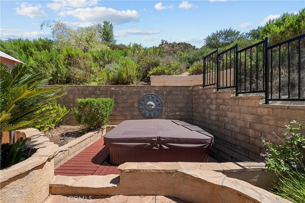 main property photo 50