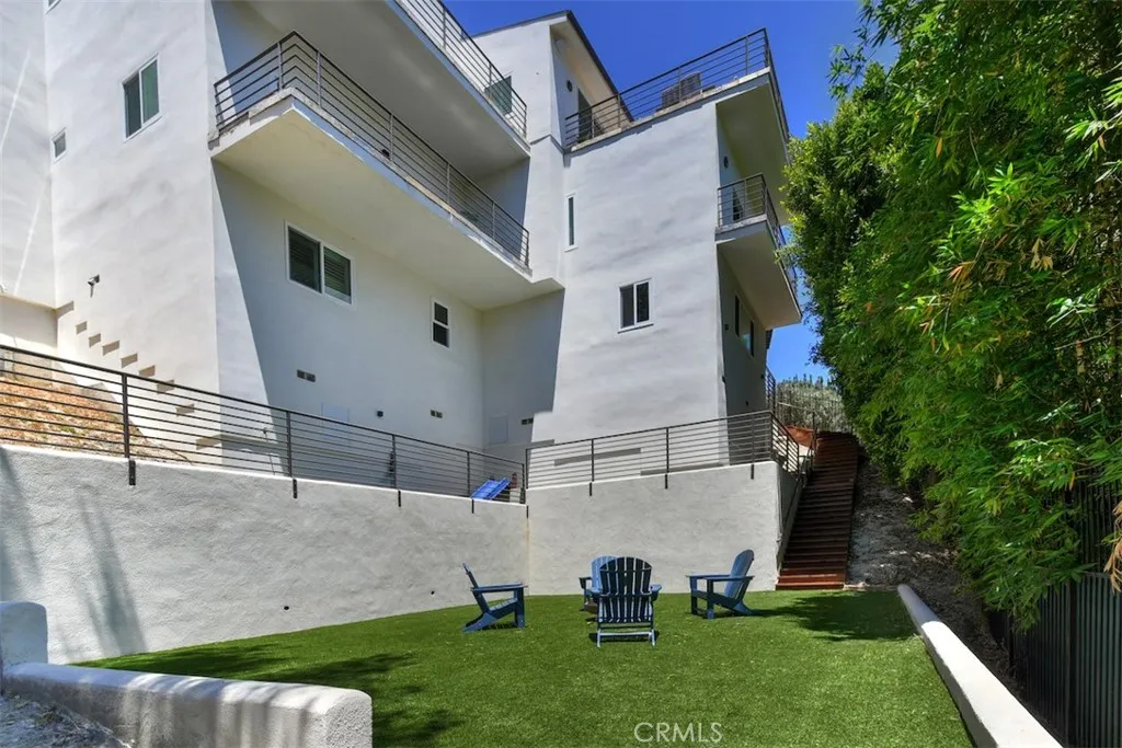 main property photo 58