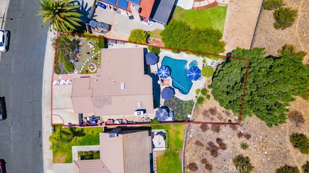main property photo 45