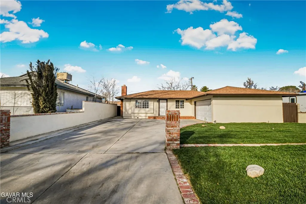 main property photo 0