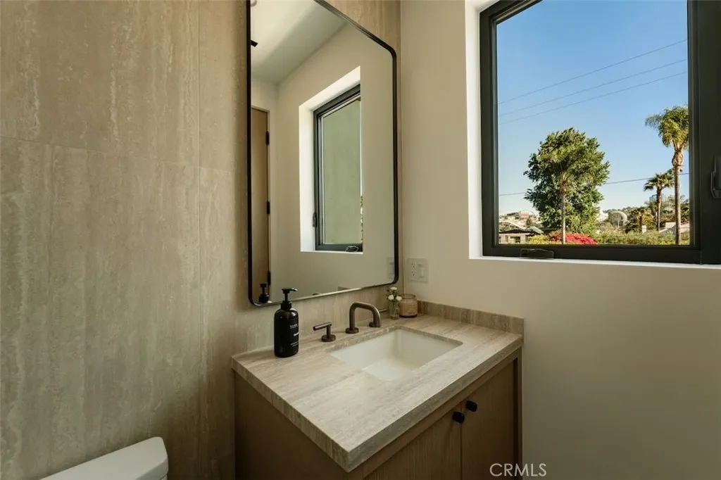 main property photo 59