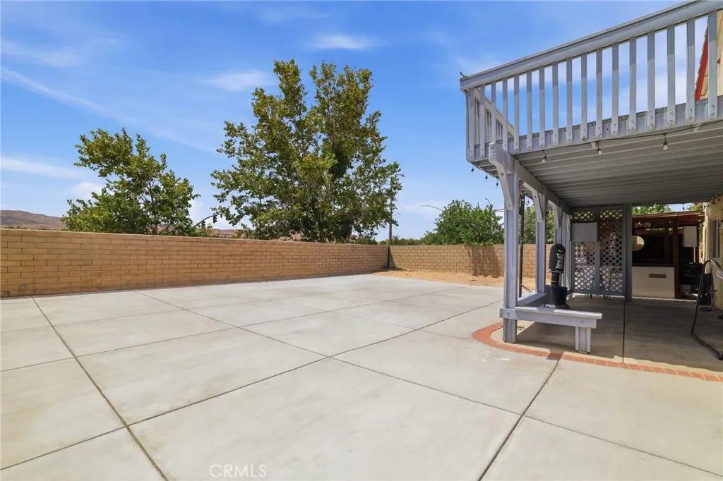 main property photo 31