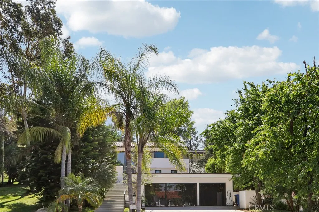 main property photo 67